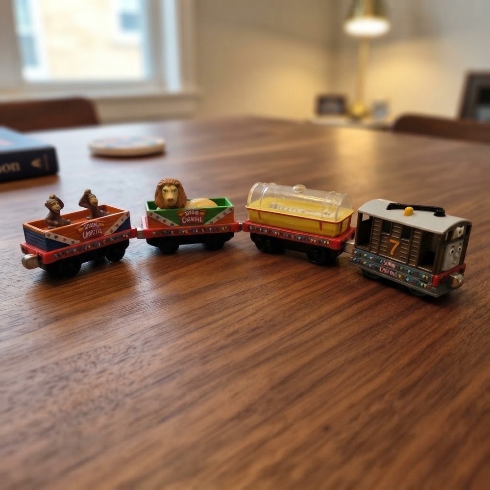 VTG Thomas Die Cast Railway Sodor Carnival Toby Popcorn Lion Monkey Cars